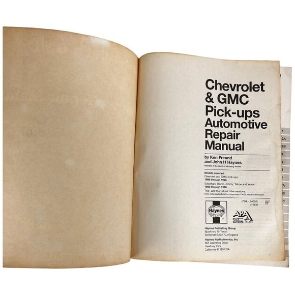 Haynes Chevrolet And GMC Pick Up Truck Repair Manual 2WD 4WD 1988-1998 Suburban - Picture 3 of 12